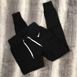 Nike joggers